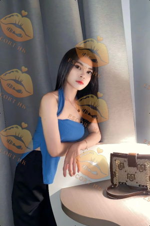 Erica photo 1, asian, slim, brunette, 157 cm, 43 kg, Small bust, Hong Kong