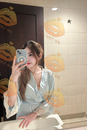 Erica photo 7, asian, slim, brunette, 157 cm, 43 kg, Small bust, Hong Kong