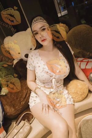 Nika photo 9, asian, slim, brunette, 165 cm, 48 kg, Large bust, Hong Kong