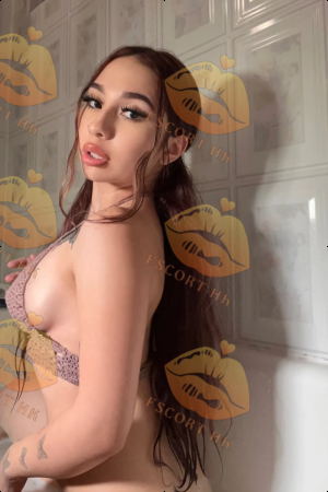 Antonella photo 4, european, average, brunette, 180 cm, 65 kg, Large bust, Hong Kong