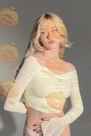 Winnie photo 4, european, slim, blonde hair, 170 cm, 50 kg, Medium bust, Hong Kong