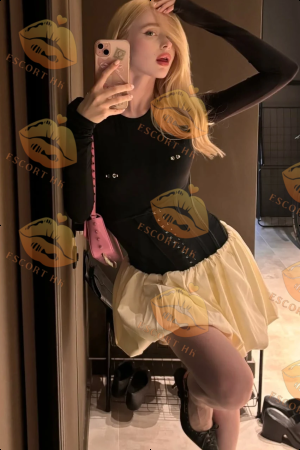 Winnie photo 7, european, slim, blonde hair, 170 cm, 50 kg, Medium bust, Hong Kong