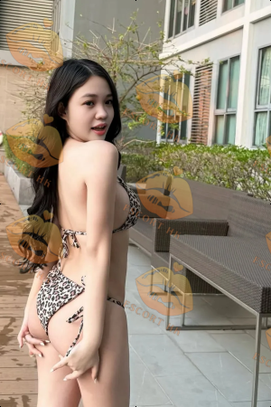 Yuri photo 2, asian, average, black hair, 166 cm, 56 kg, Medium bust, Hong Kong