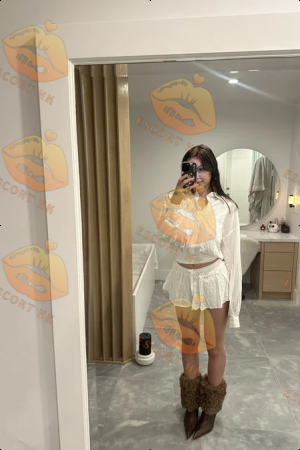 Jane photo 2, latina, average, brunette, 175 cm, 62 kg, Large bust, Hong Kong