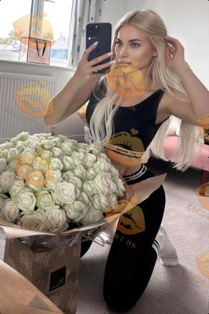 Karma photo 1, european, slim, blonde hair, 169 cm, 50 kg, Small bust, Hong Kong