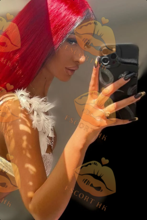 Magdalena photo 8, latina, slim, red hair, 170 cm, 51 kg, Large bust, Hong Kong