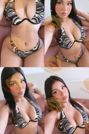 Naomi photo 3, asian, slim, brunette, 158 cm, 45 kg, Medium bust, Hong Kong
