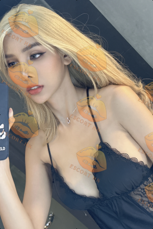 Andrea photo 4, asian, slim, blonde hair, 170 cm, 53 kg, Small bust, Hong Kong