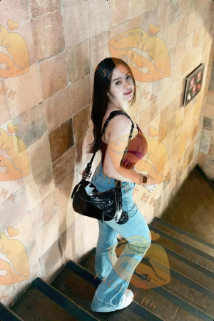 Camilla photo 3, asian, average, brunette, 164 cm, 50 kg, Medium bust, Hong Kong