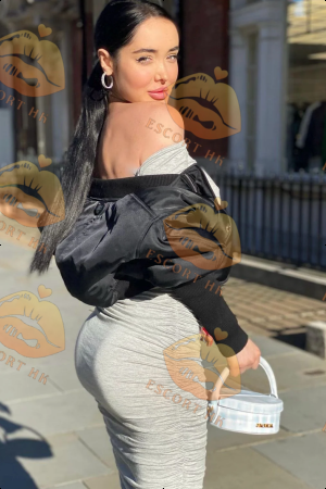 Gia photo 5, middle eastern, slim, black hair, 171 cm, 54 kg, Large bust, Hong Kong