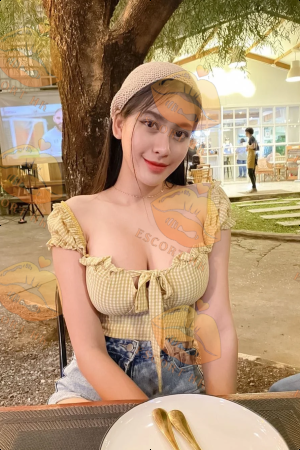 Momo photo 3, asian, average, black hair, 164 cm, 50 kg, Large bust, Hong Kong