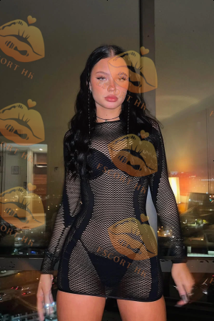 Cleo photo 3, european, slim, black hair, 170 cm, 50 kg, Medium bust, Hong Kong