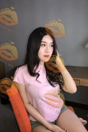 Clara photo 1, asian, slim, black hair, 164 cm, 49 kg, Large bust, Hong Kong