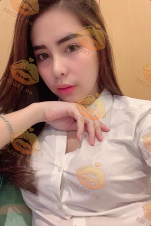 Chelsea photo 1, asian, slim, brunette, 165 cm, 49 kg, Small bust, Hong Kong