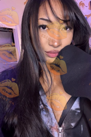 Mint photo 3, latina, average, black hair, 167 cm, 58 kg, Medium bust, Hong Kong