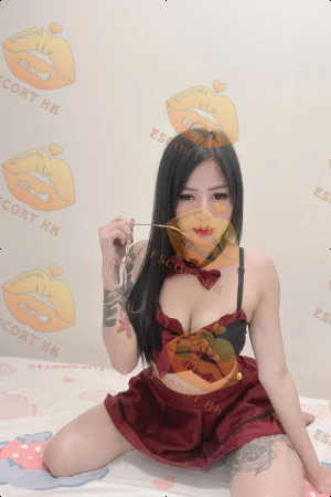Celine photo 1, asian, slim, brunette, 165 cm, 47 kg, Medium bust, Hong Kong