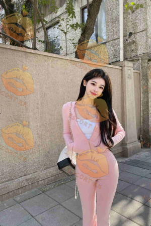 Faith photo 2, asian, average, black hair, 170 cm, 56 kg, Extra Large bust, Hong Kong