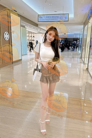 Amelia photo 5, asian, average, black hair, 169 cm, 54 kg, Large bust, Hong Kong