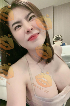 Yvonne photo 4, asian, average, black hair, 162 cm, 50 kg, Large bust, Hong Kong