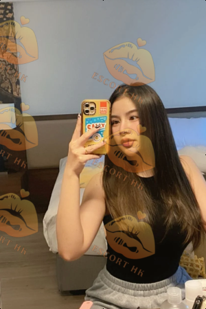 Karen photo 4, european, average, brunette, 165 cm, 51 kg, Large bust, Hong Kong