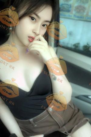 June photo 1, asian, slim, black hair, 164 cm, 49 kg, Medium bust, Hong Kong