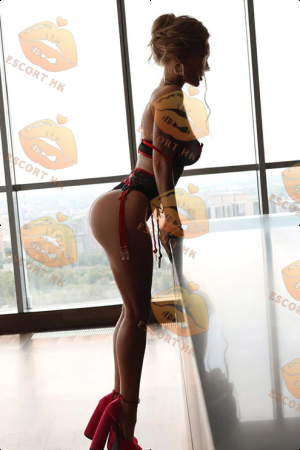 Valerie photo 3, european, slim, blonde hair, 167 cm, 50 kg, Medium bust, Hong Kong