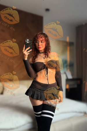 Emma photo 4, european, slim, brunette, 164 cm, 48 kg, Medium bust, Hong Kong