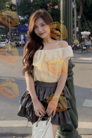 Carolina photo 4, asian, slim, brunette, 168 cm, 49 kg, Small bust, Hong Kong