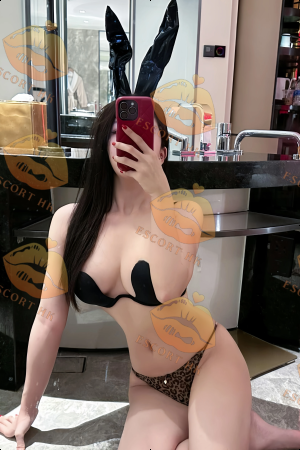 Evie photo 6, asian, slim, black hair, 164 cm, 47 kg, Large bust, Hong Kong