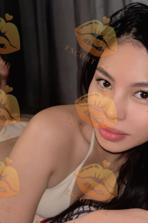 Iva photo 1, asian, slim, black hair, 168 cm, 49 kg, Small bust, Hong Kong