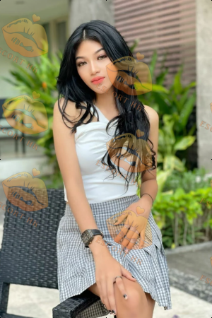 Eleanora photo 1, asian, slim, black hair, 170 cm, 51 kg, Medium bust, Hong Kong