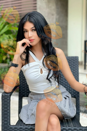 Eleanora photo 6, asian, slim, black hair, 170 cm, 51 kg, Medium bust, Hong Kong