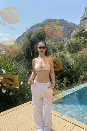 Stella photo 1, european, slim, black hair, 169 cm, 50 kg, Large bust, Hong Kong