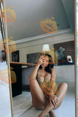 Mint photo 8, asian, average, brunette, 170 cm, 55 kg, Medium bust, Hong Kong