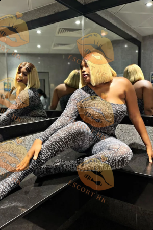 Ariana photo 2, ebony, average, blonde hair, 171 cm, 56 kg, Large bust, Hong Kong