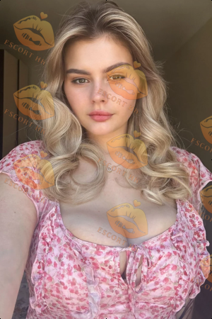 Lana photo 1, european, average, blonde hair, 179 cm, 70 kg, Extra Large bust, Hong Kong