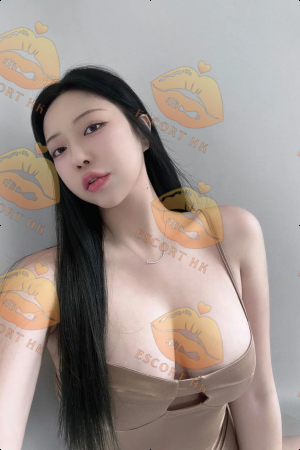 Pear photo 3, asian, slim, black hair, 165 cm, 50 kg, Large bust, Hong Kong