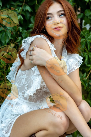 Genevieve photo 4, european, average, red hair, 178 cm, 62 kg, Small bust, Hong Kong