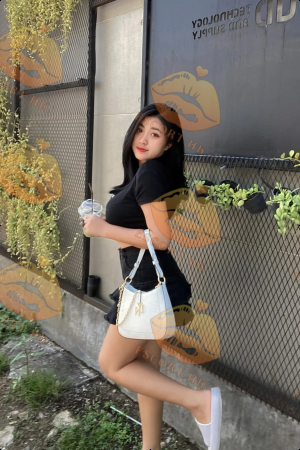 Vanessa photo 3, asian, average, black hair, 160 cm, 56 kg, Large bust, Hong Kong