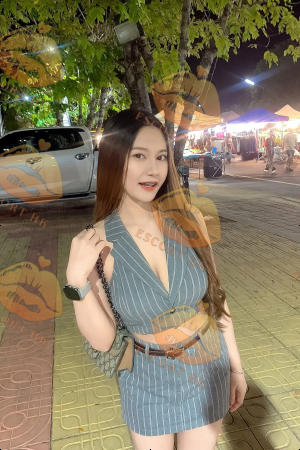 Bambi photo 4, asian, average, brunette, 165 cm, 55 kg, Extra Large bust, Hong Kong