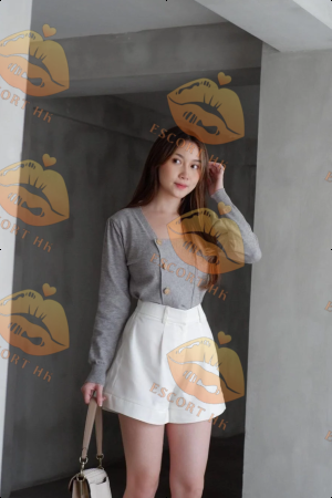Rae photo 4, asian, average, brunette, 166 cm, 55 kg, Small bust, Hong Kong