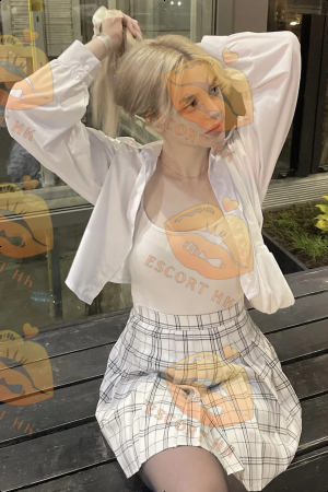 Rose photo 2, european, slim, blonde hair, 167 cm, 49 kg, Small bust, Hong Kong