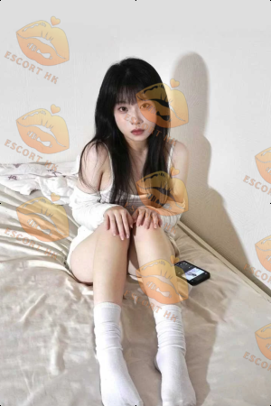 Ariana photo 3, asian, slim, black hair, 166 cm, 49 kg, Large bust, Hong Kong