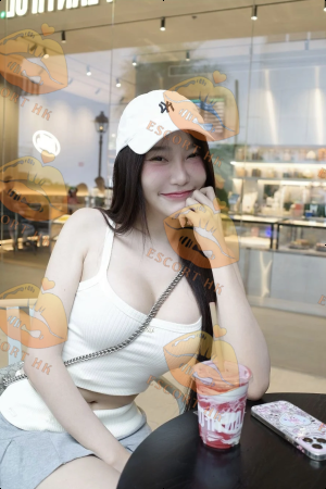 Avery photo 2, asian, slim, brunette, 168 cm, 49 kg, Large bust, Hong Kong