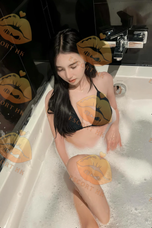 Ana photo 3, asian, slim, black hair, 169 cm, 50 kg, Large bust, Hong Kong