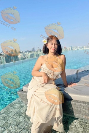 Cora photo 4, asian, slim, brunette, 162 cm, 47 kg, Large bust, Hong Kong