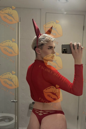 Santiago photo 9, latina, average, blonde hair, 180 cm, 65 kg, Hong Kong
