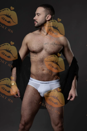 Jace photo 4, latina, average, black hair, 188 cm, 88 kg, Hong Kong