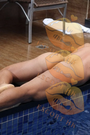 Arthur photo 1, latina, average, black hair, 180 cm, 77 kg, Hong Kong