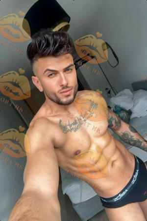 Arthur photo 9, latina, average, black hair, 180 cm, 77 kg, Hong Kong